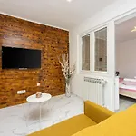 Ena Apartment